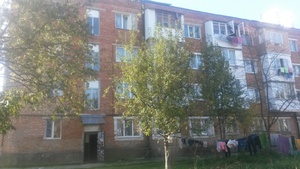 вул. Грушевського 14а