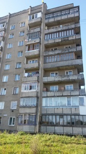 вул. Чорновола 12