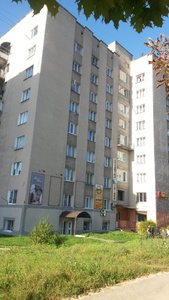 вул. Чорновола 10