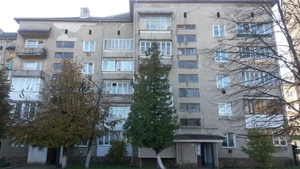 вул. Чорновола 14