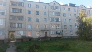 вул. Грушевського 18б